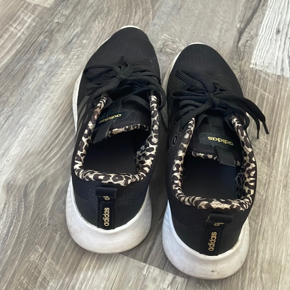 Women’s Adidas size 9